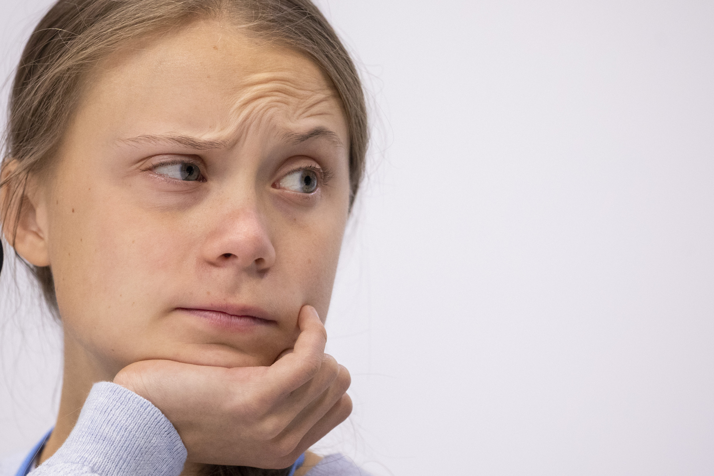 getty-images-greta-thunberg-gesture.jpg