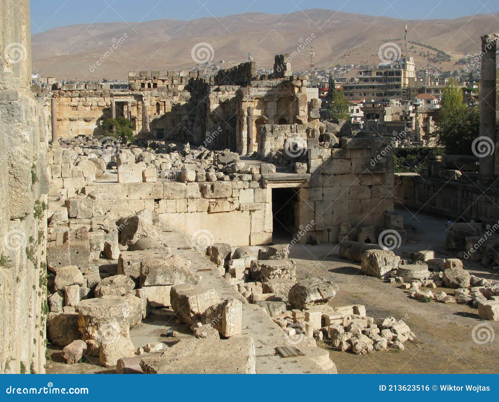 baalbek-temple-complex-lebanon-baalbek-temple-complex-modern-lebanon-includes-two-largest-grandest-roman-213623516.jpg