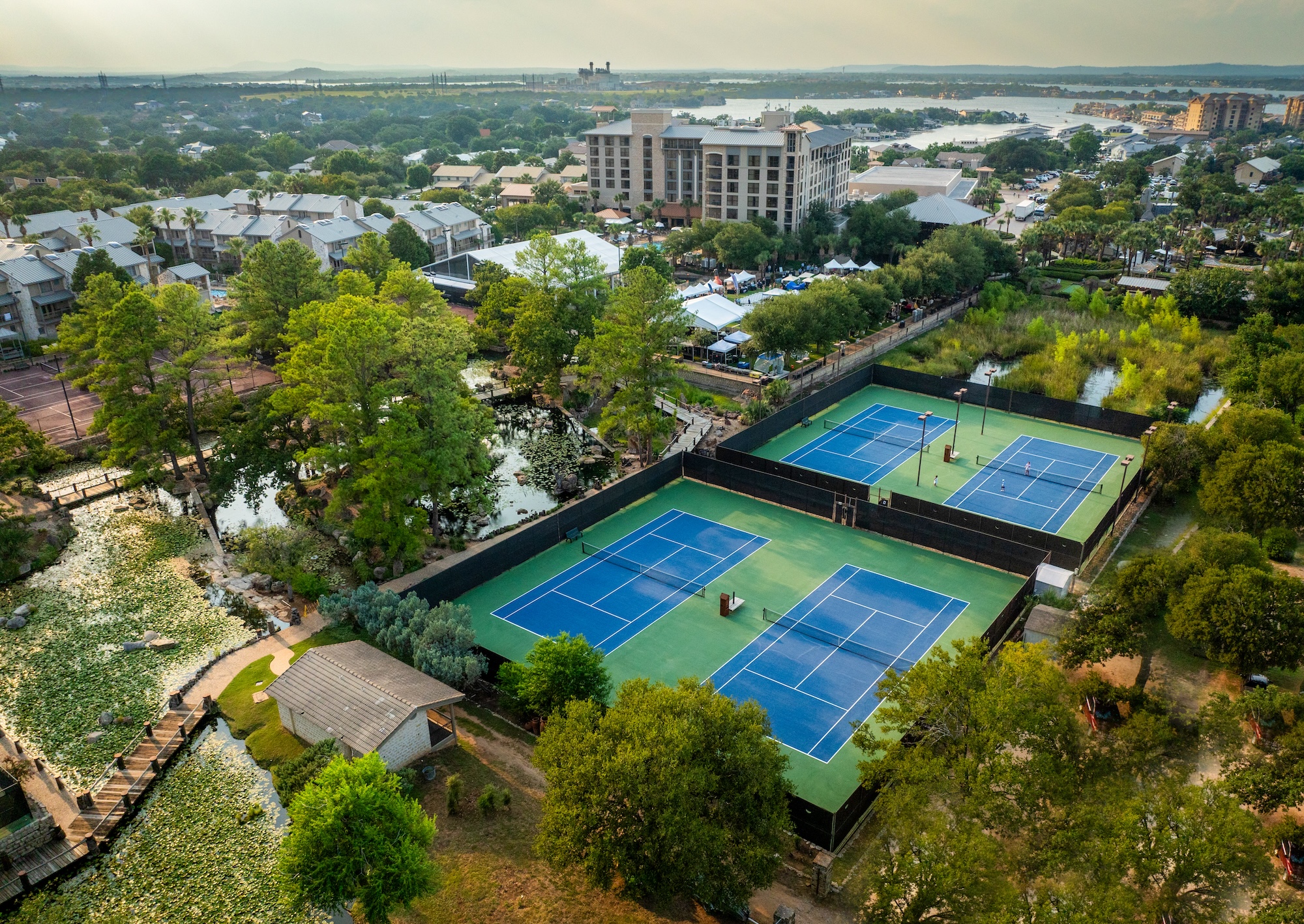 HorseshoeBayResort-TennisCourts.jpg