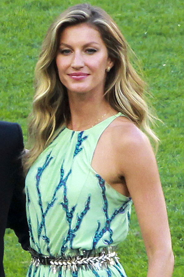 FIFA_World_Cup_2014_Final_-_Gisele_B%C3%BCndchen.jpg