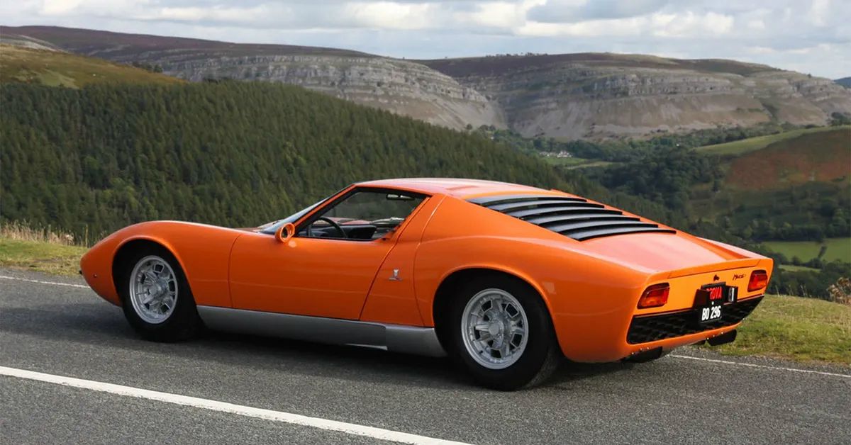 lambo-miura-scenic.jpg