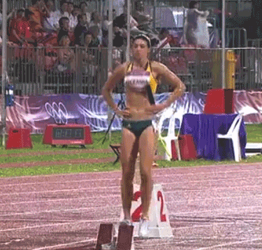 06-michelle-jenneke.gif