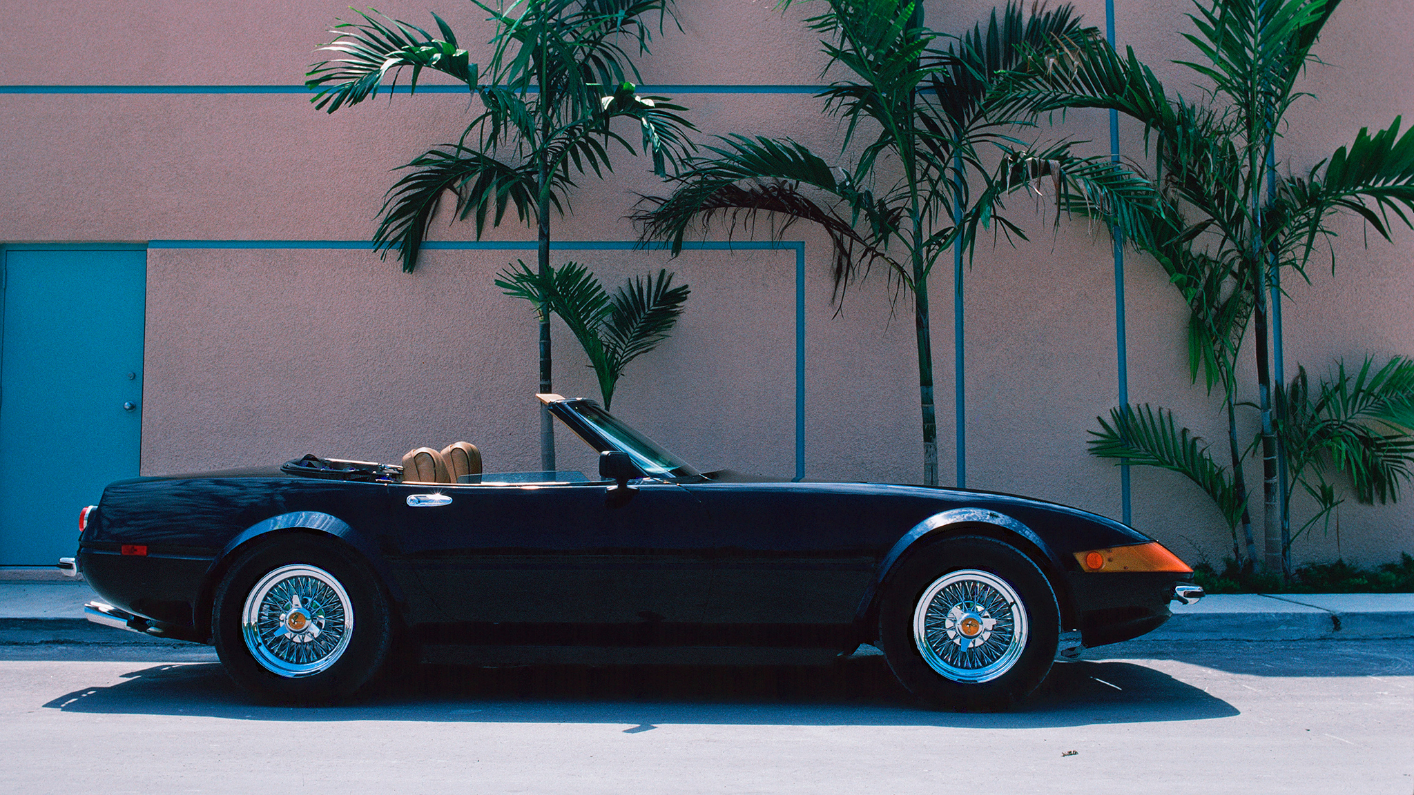 1972-Ferrari-365-GTS-4-Daytona-Spyder-04.jpg