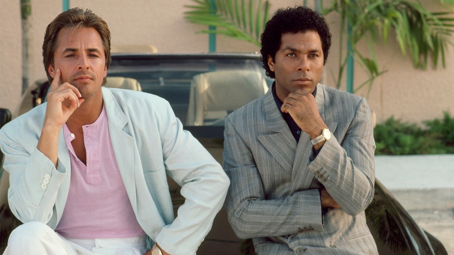 Miami-Vice-Crockett-and-Tubbs.jpg