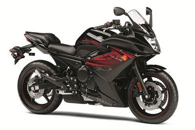 2012-yamaha-fz6r-1_400x266w.jpg