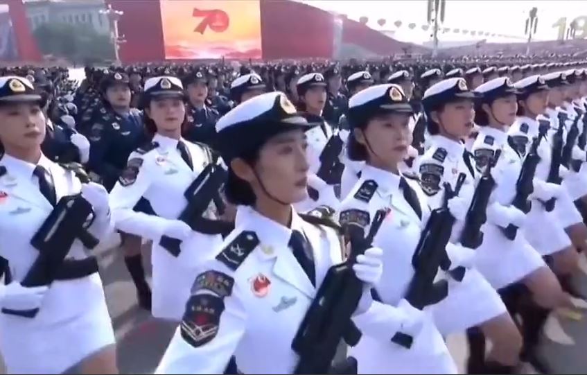 china-women-military-marching.jpg