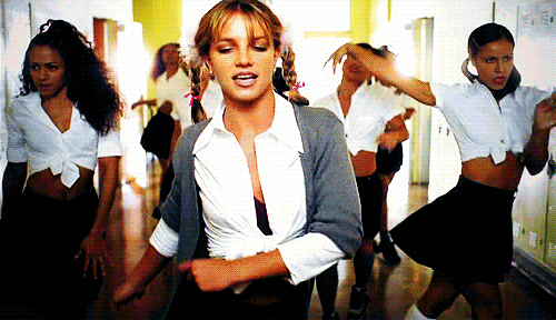 rs_500x288-180811130454-500-britney-spears-baby-one-more-time-081118.gif