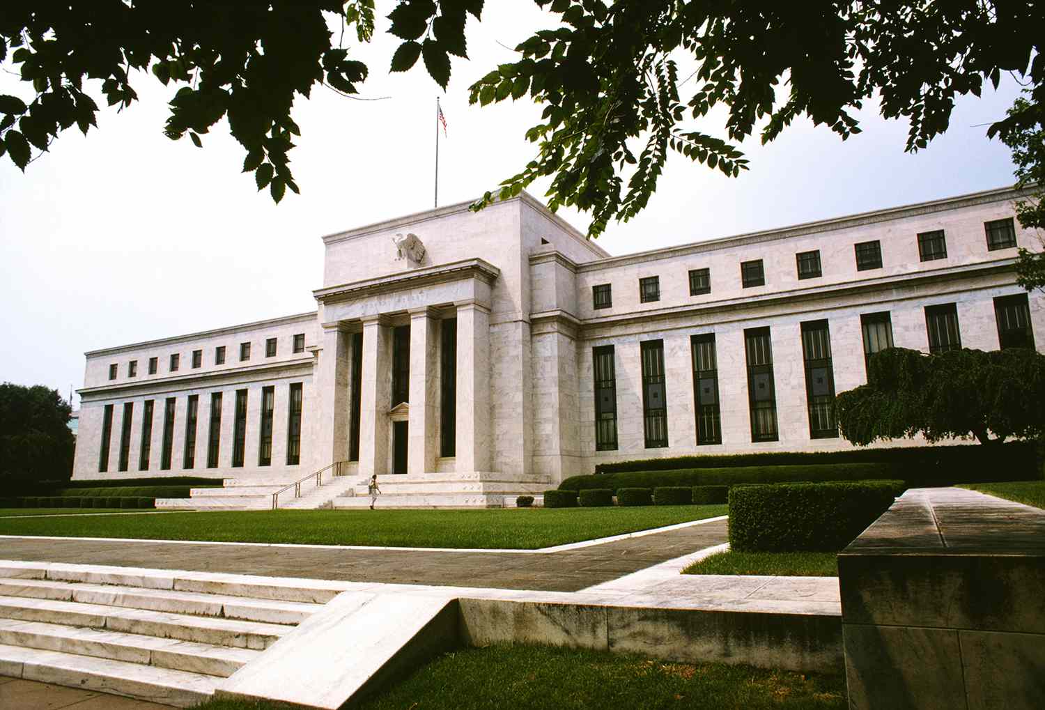 www.investopedia.com